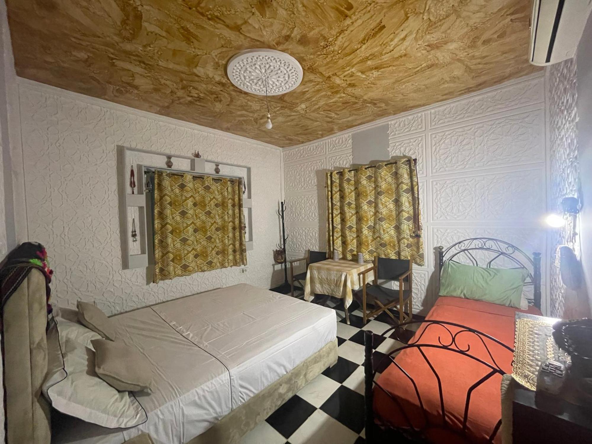 La Maison Traditionnelle Hotel Et Guesthouse Tafraout Exterior photo