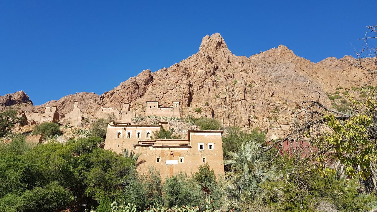 La Maison Traditionnelle Hotel Et Guesthouse Tafraout Exterior photo